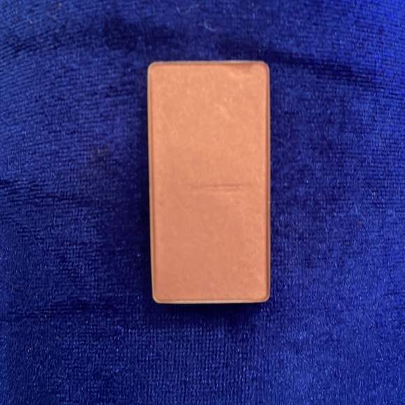 💯Trish McEvoy Blush Refill⭐️ - Picture 6 of 8